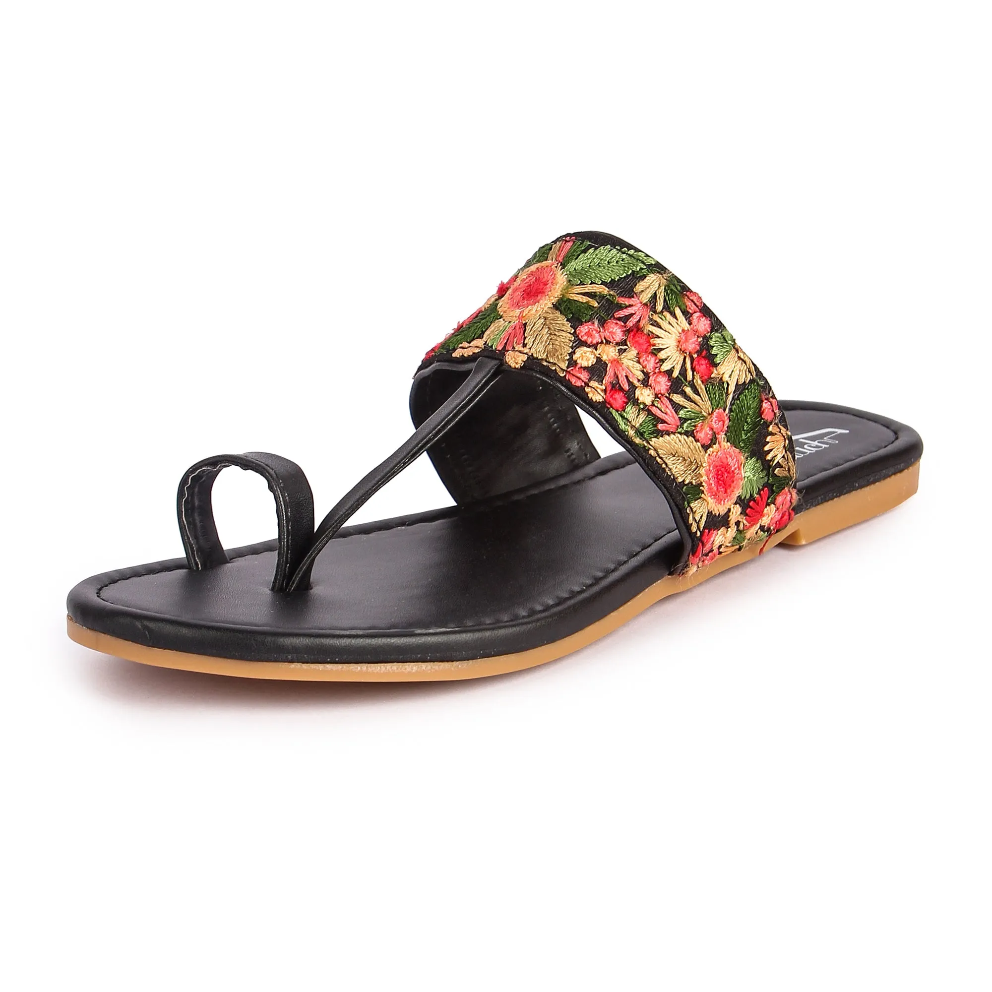 Brauch Women's Black Thumb Floral Flats