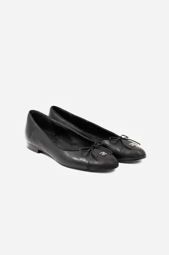 CAP TOE BALLET FLATS