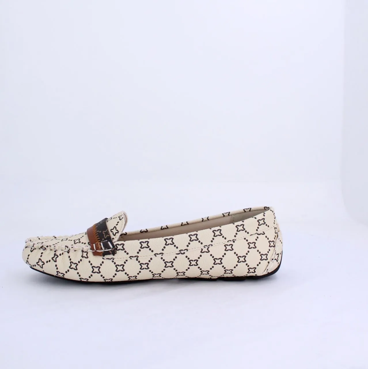 CAROLINA-MOCCASINS-FLATS-BEIGE