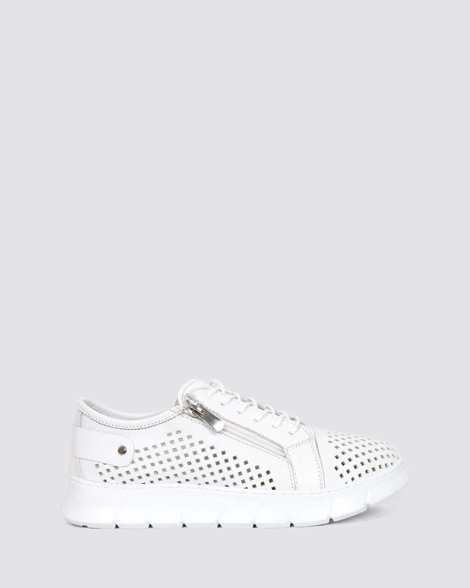 EG172 WHITE