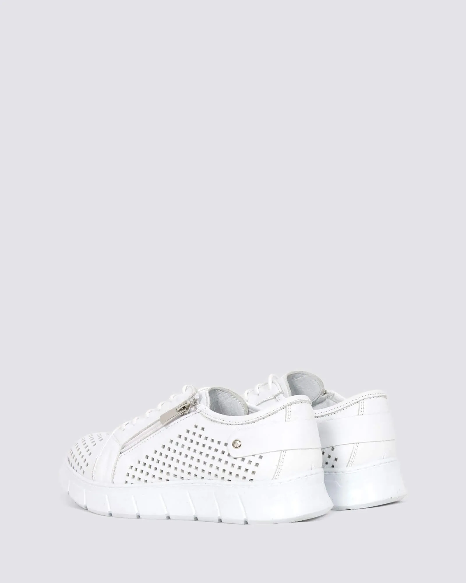 EG172 WHITE