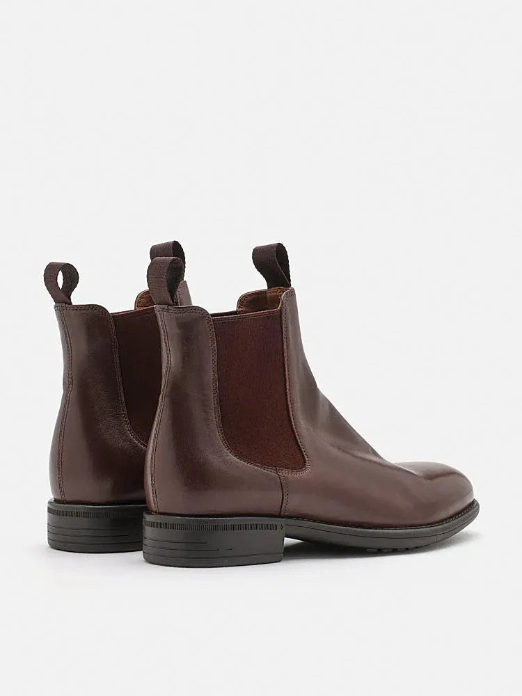 Gwen Calfskin Leather Chelsea Boots