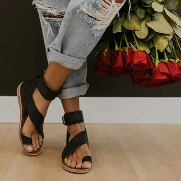 Kimemoda Fashion Flip-flops Flat Heel Buckle Ankle Strap Sandals