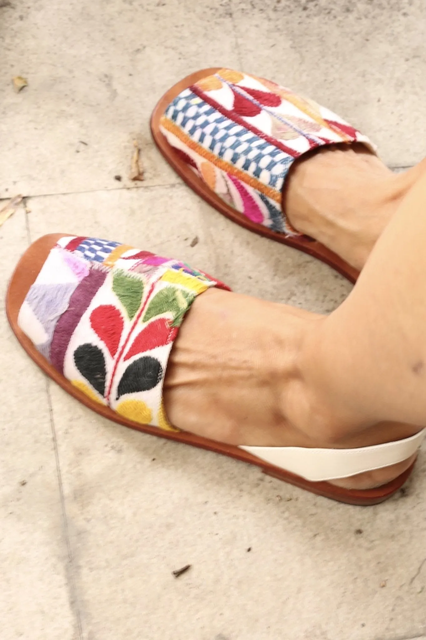 LEATHER SANDALS FRANCES