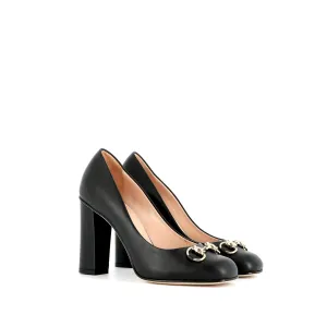 <b>GUCCI</B> <BR>Horsebit Pumps 37