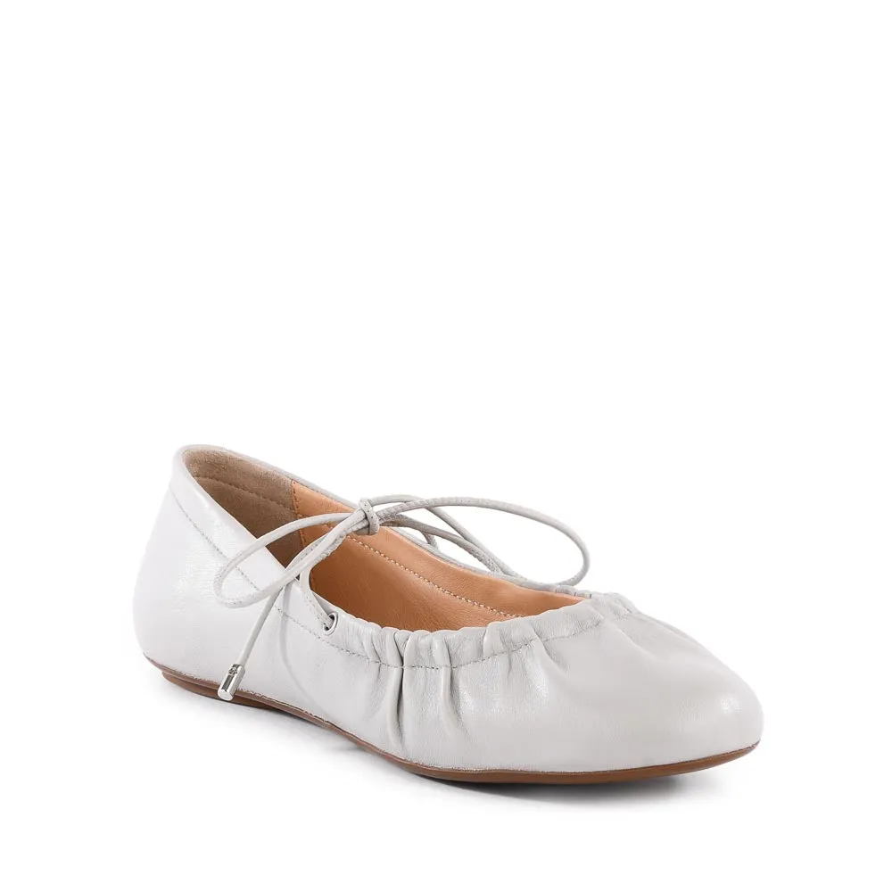 Oh Darling Flat