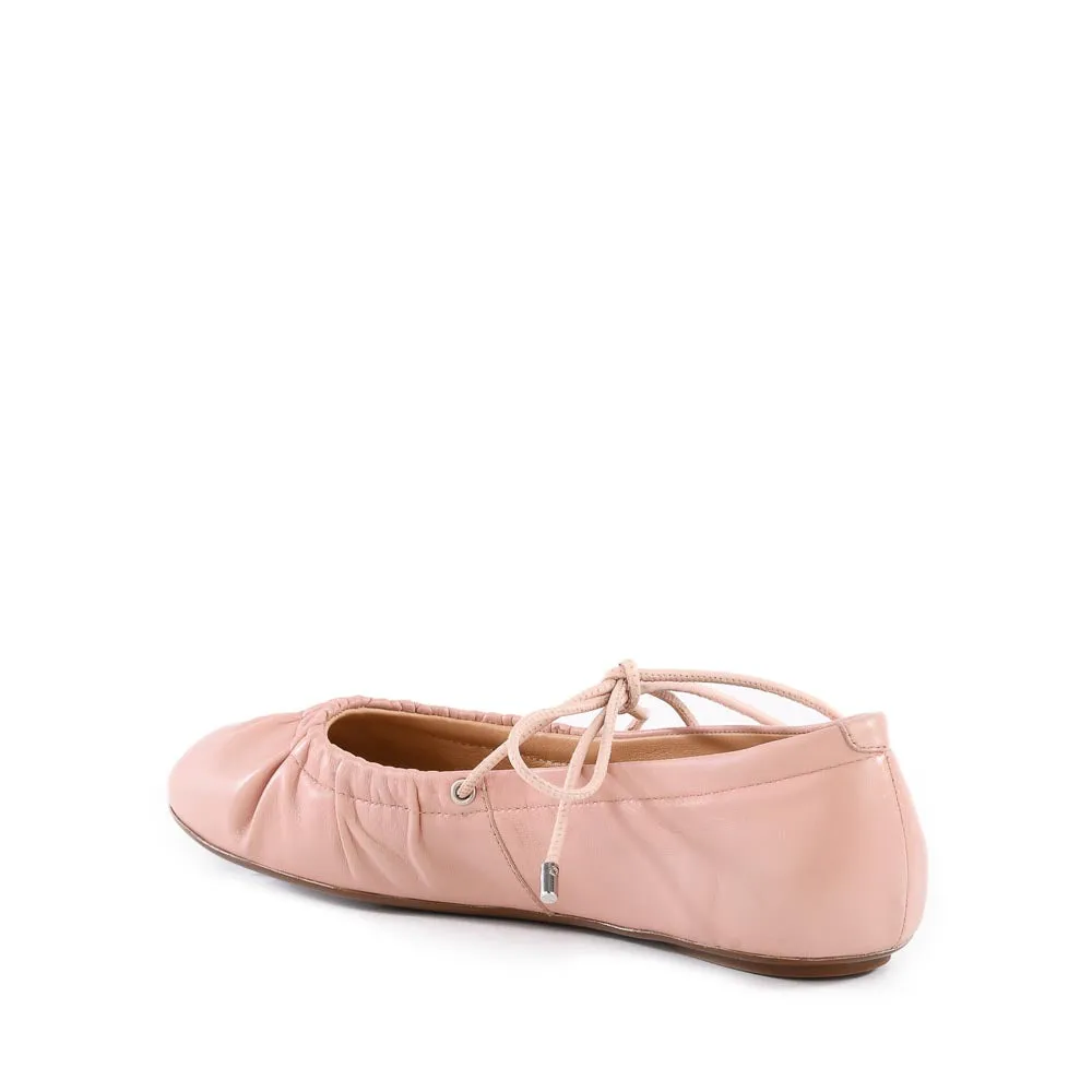 Oh Darling Flat