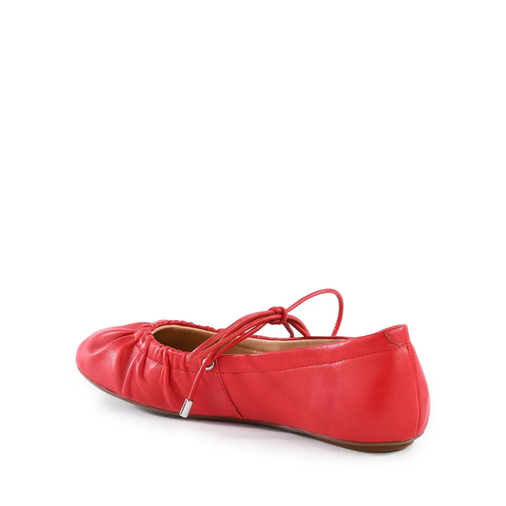 Oh Darling Flat