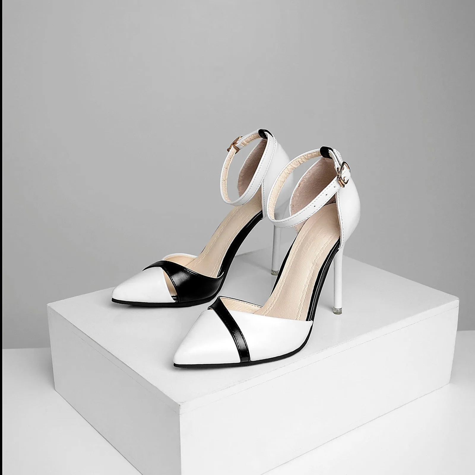 Pointed-Toe High Heel Sandals
