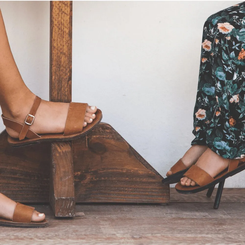 The Aventura Girl's Leather Sandal