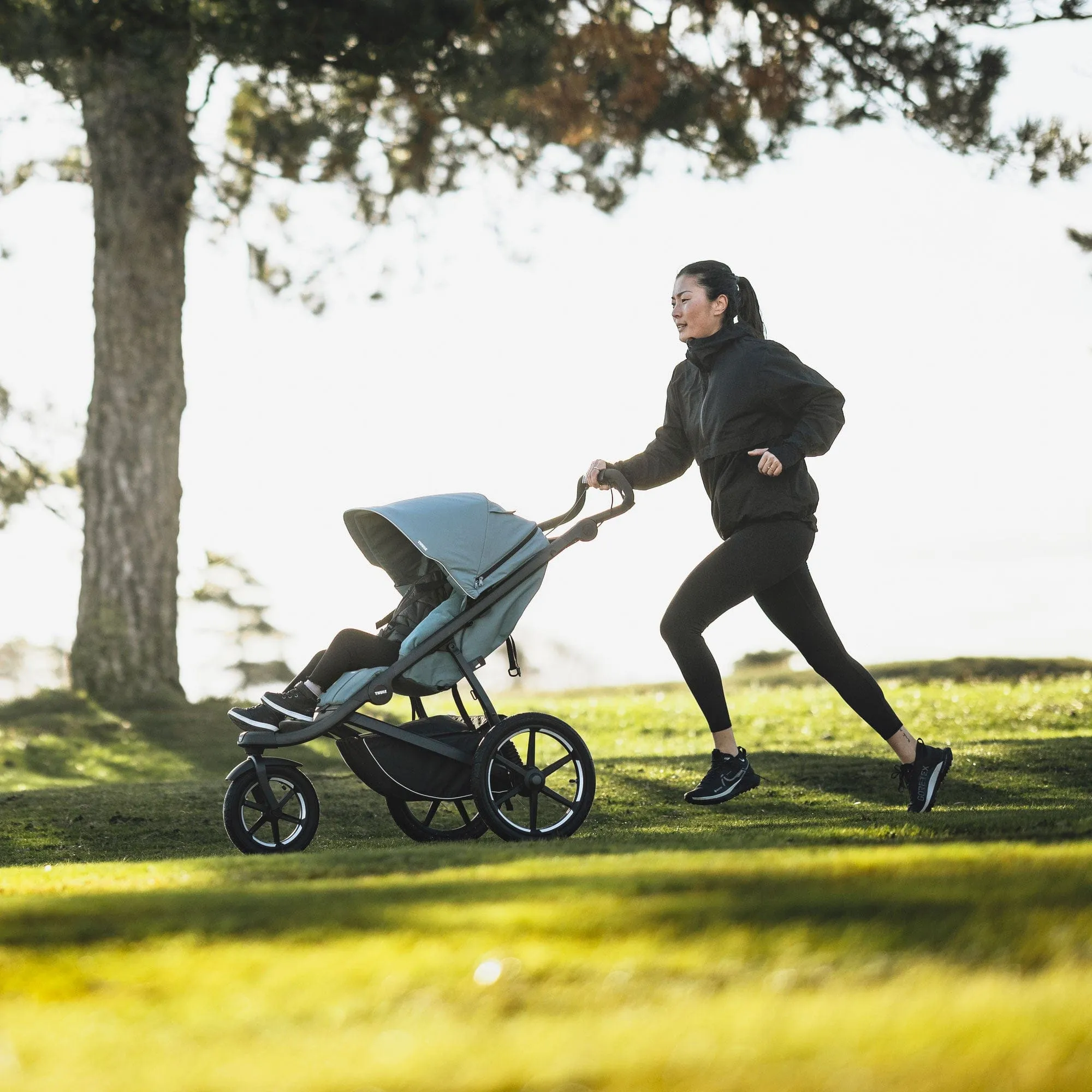 Thule Urban Glide 3 in Mid-Blue