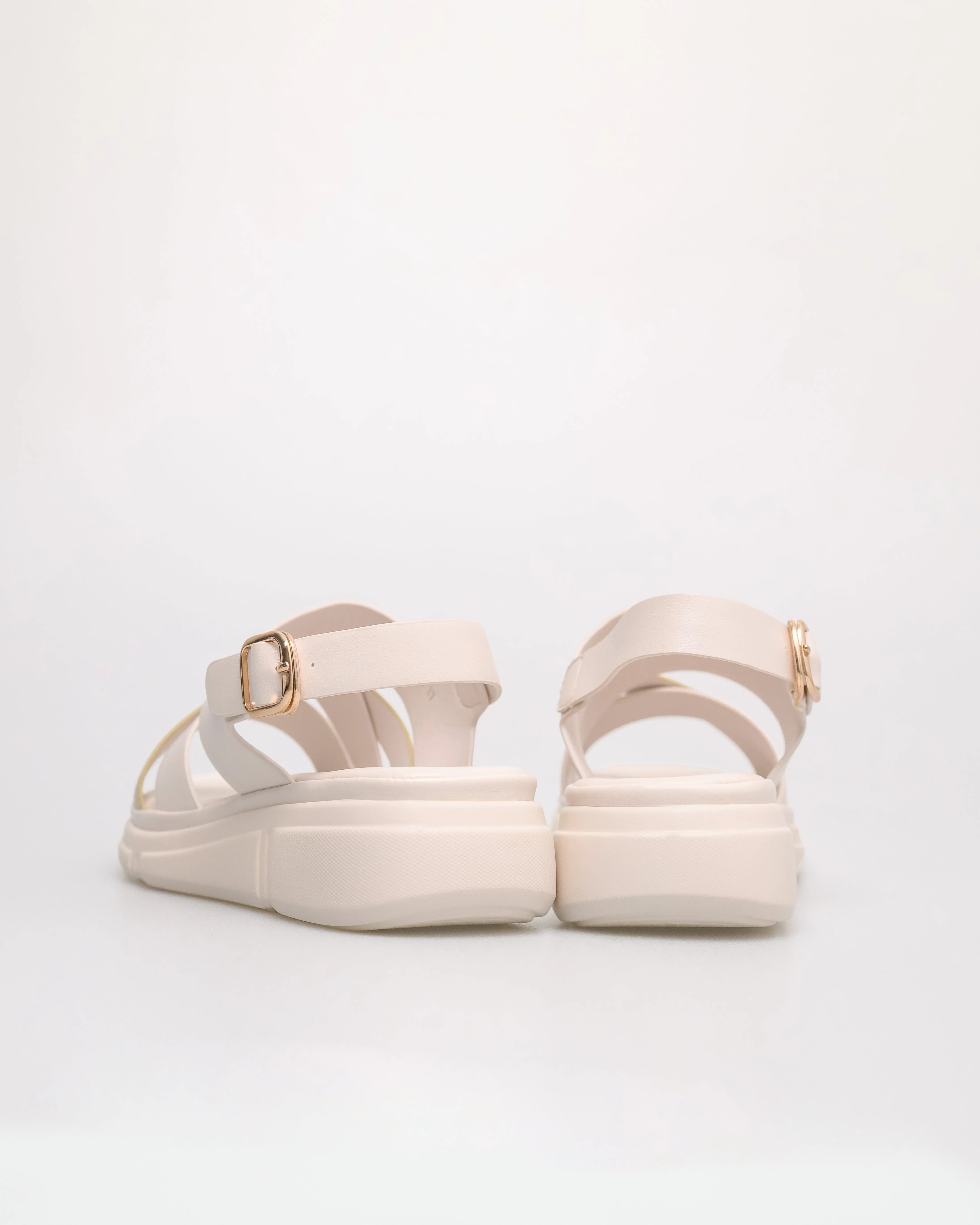 Tomaz NN497 Ladies Cross-Strap Sandal
