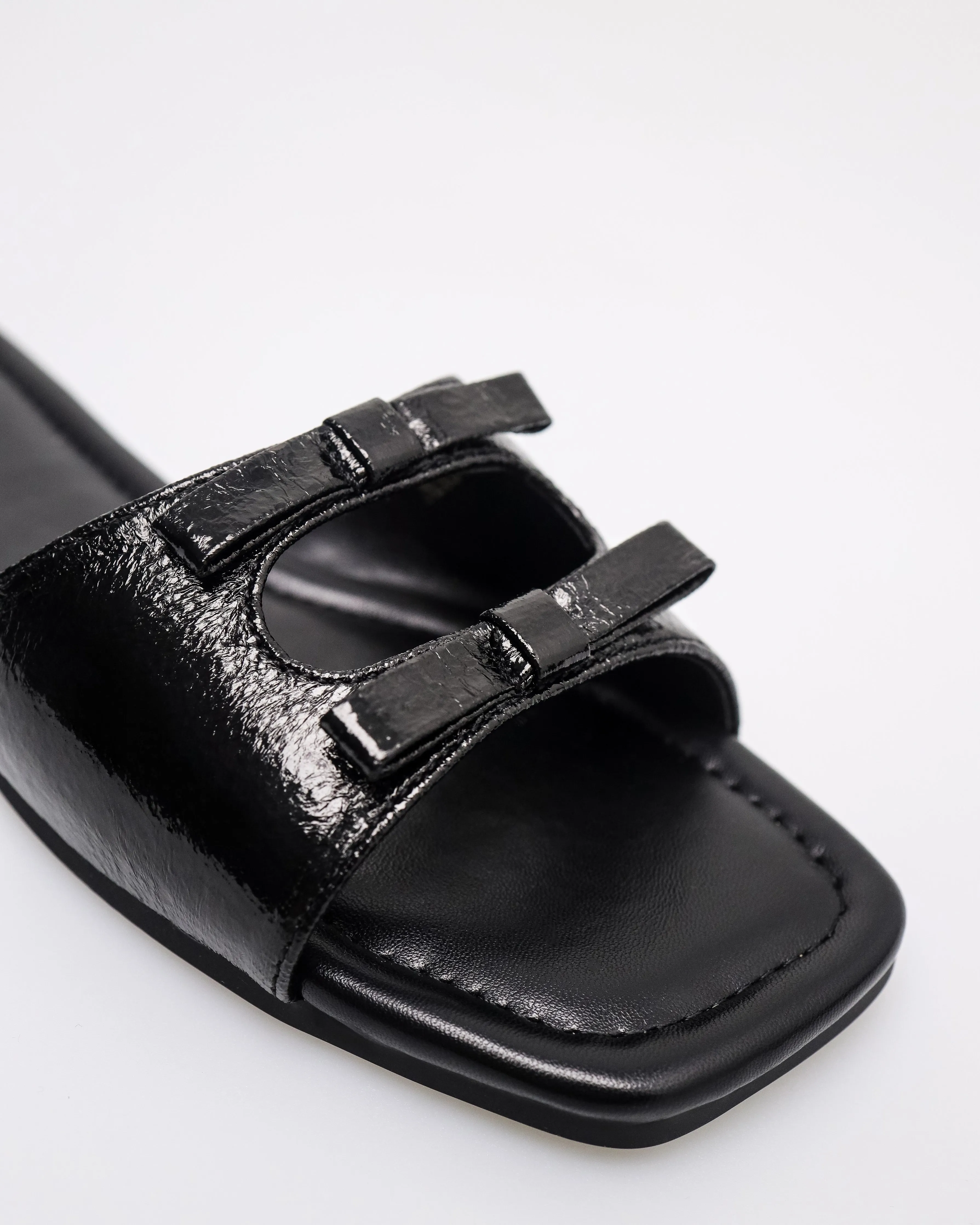 Tomaz NN514 Ladies Duo Folded Bow Flats