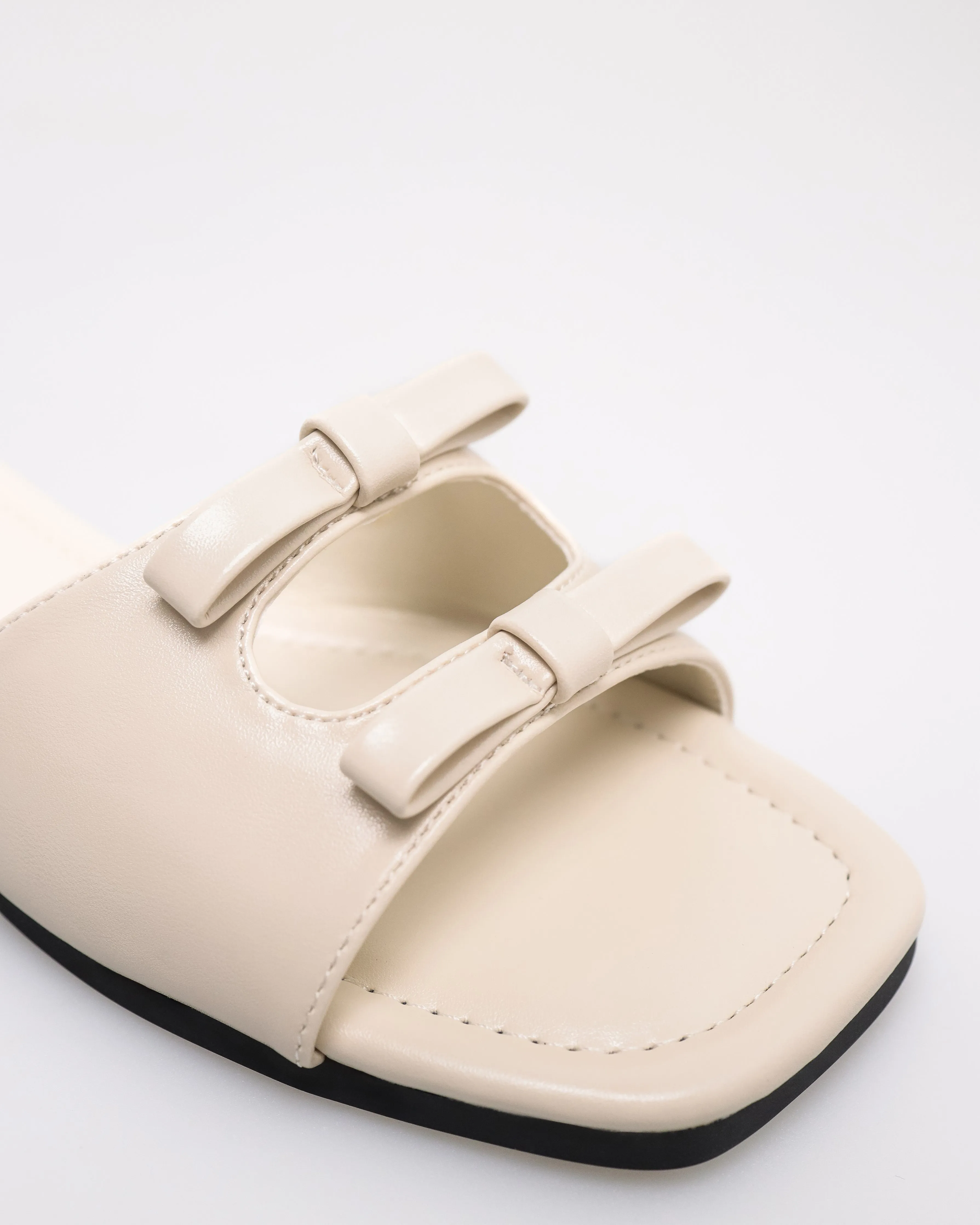 Tomaz NN514 Ladies Duo Folded Bow Flats