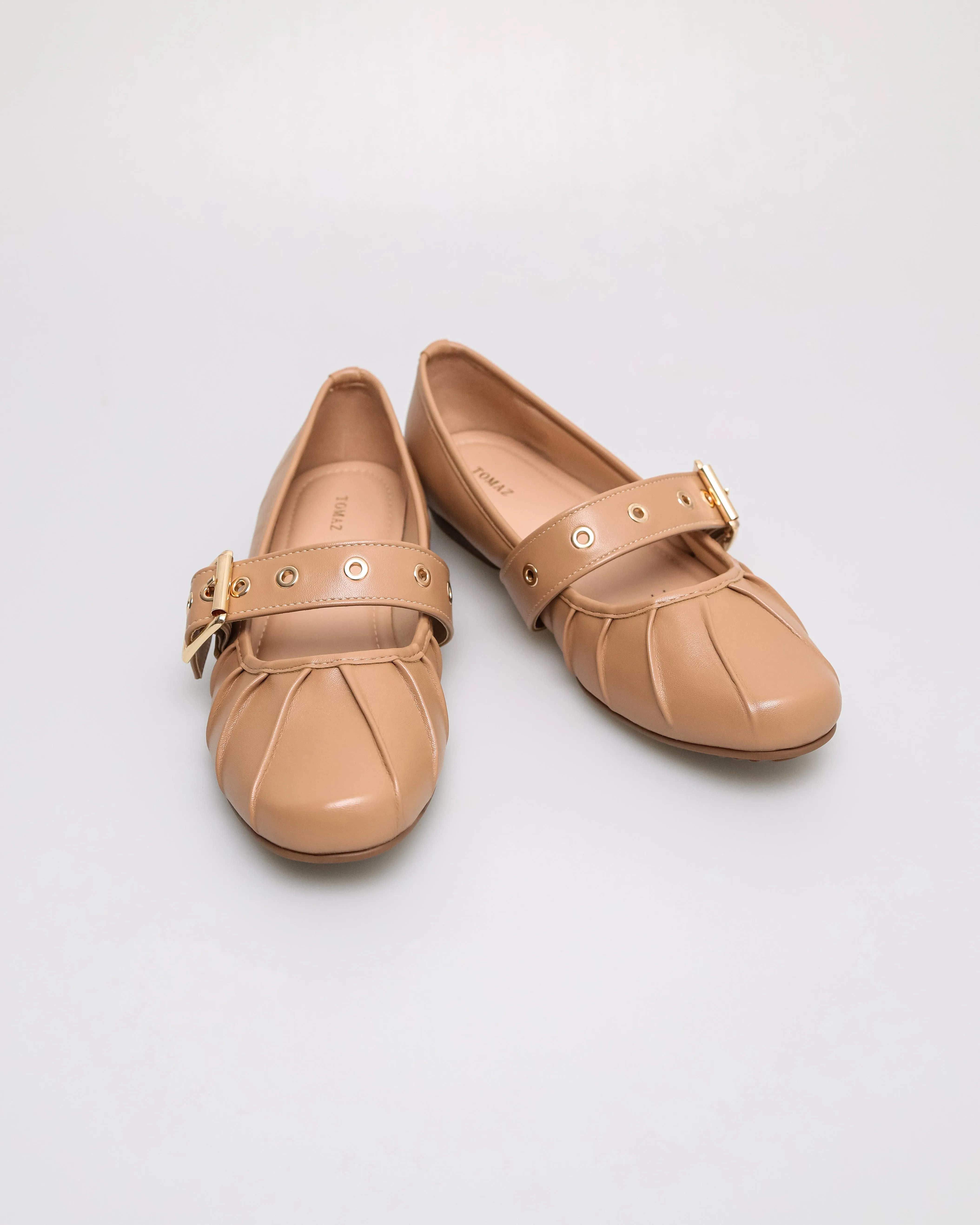 Tomaz NN574 Ladies Buckle Bliss Flats