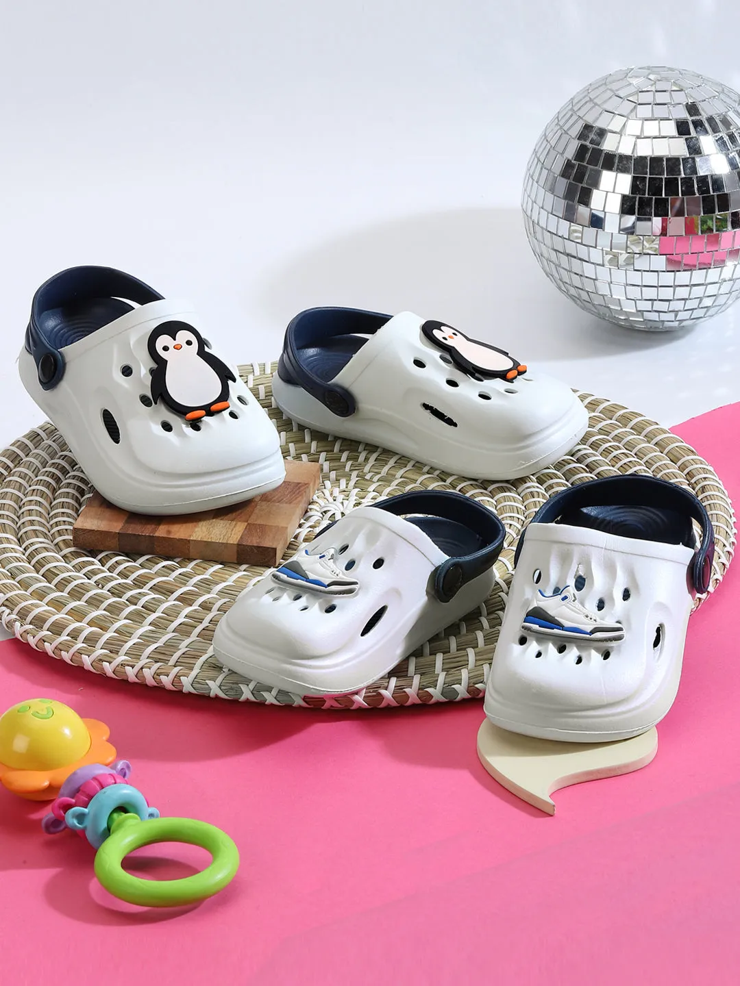 White Blue Stylish Slip-On Clogs For Kids-Unisex (TC-LCLOG2-WHTBLU)