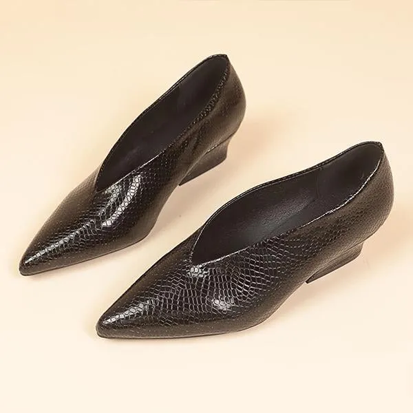Women's Fashionable Pointed Toe Slip-On Block Heel Pumps 28448266S